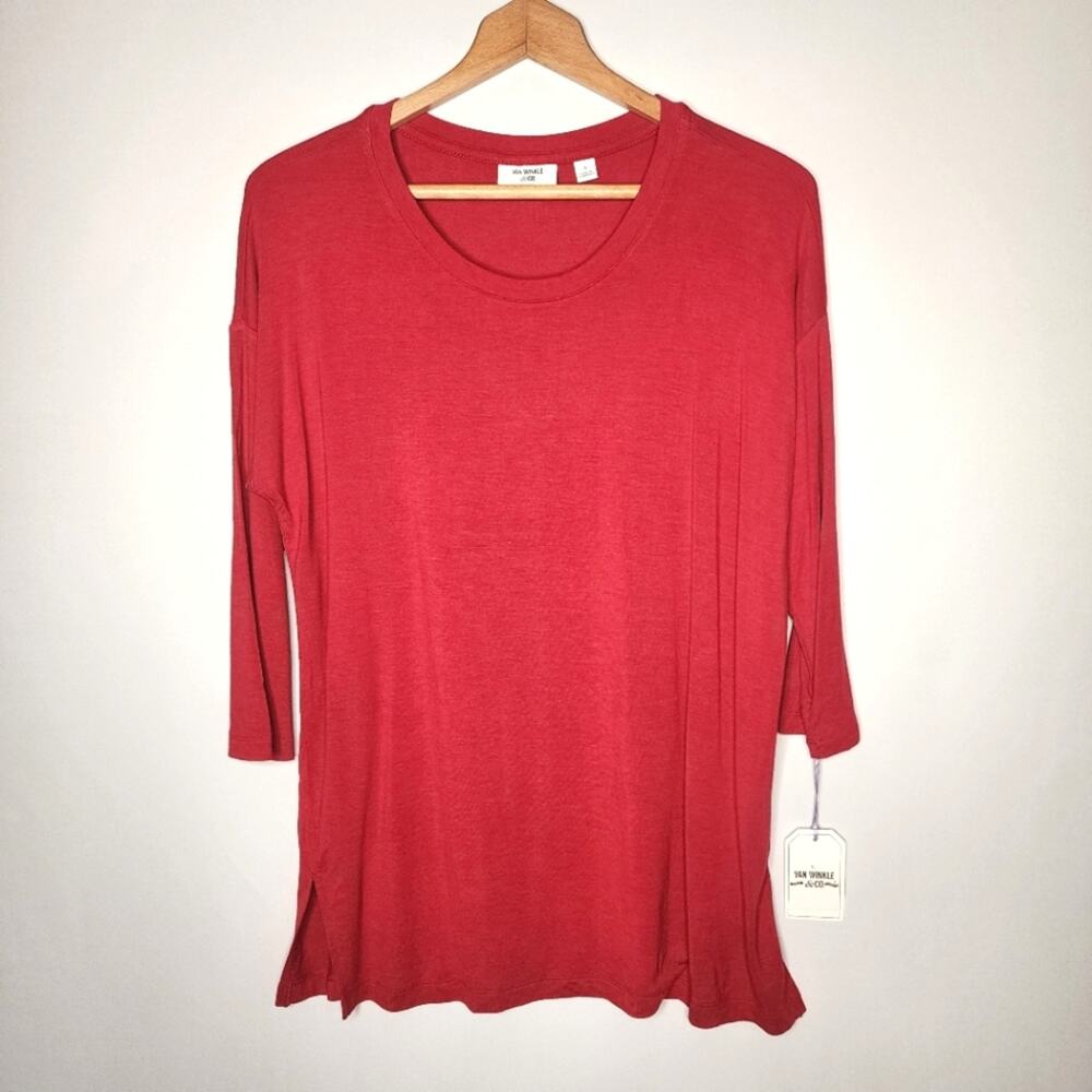 🌻3 for $18 Van Winkle Red 3/4 Sleeve Sleep Lounge Shirt